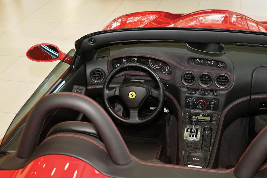  Ferrari 550 Barchetta 2001 года  (фото 5 из 11)